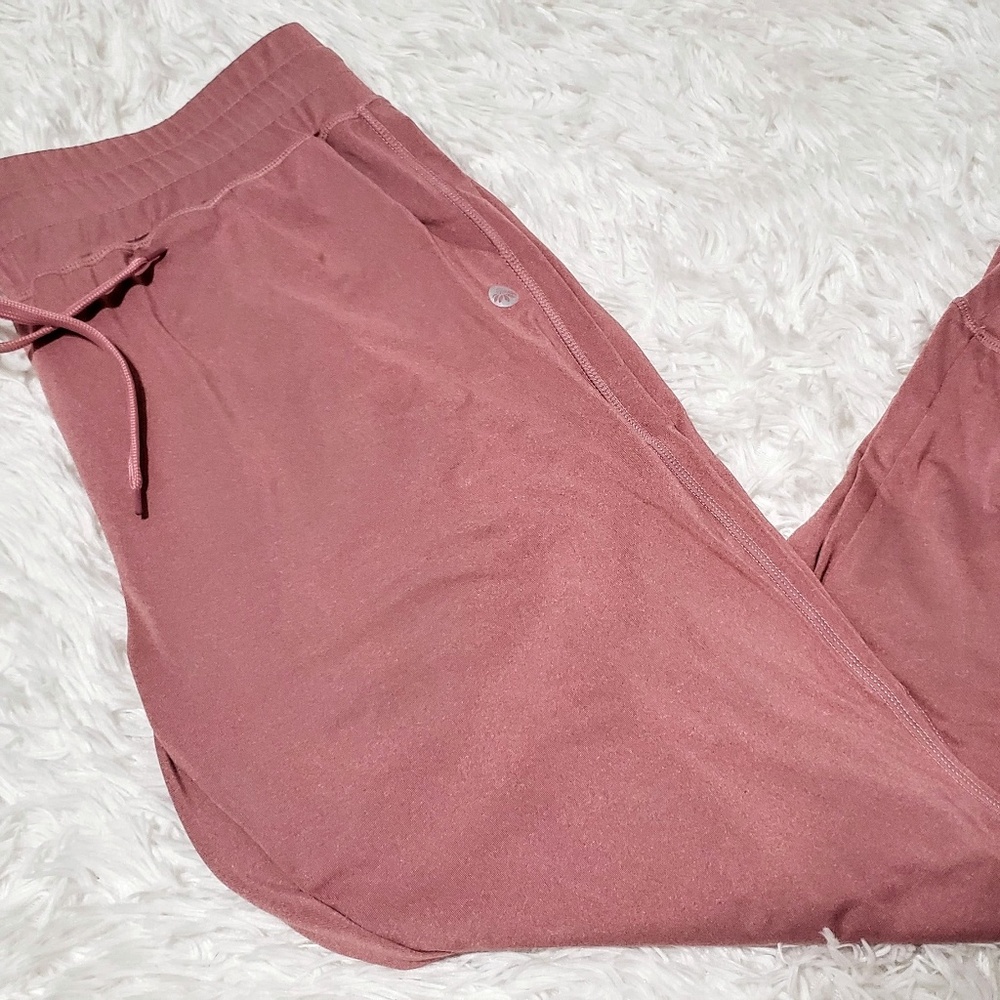 Weekend Joggers